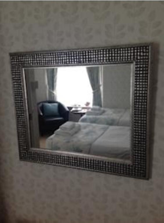 Yacht Bay View Hotel Morecambe Room photo
